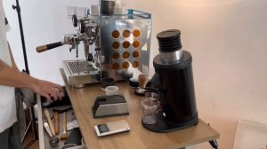 Rocket Appartamento & DF 64 workflow with Jazz music |  Morning Routine | Cafe Vlog