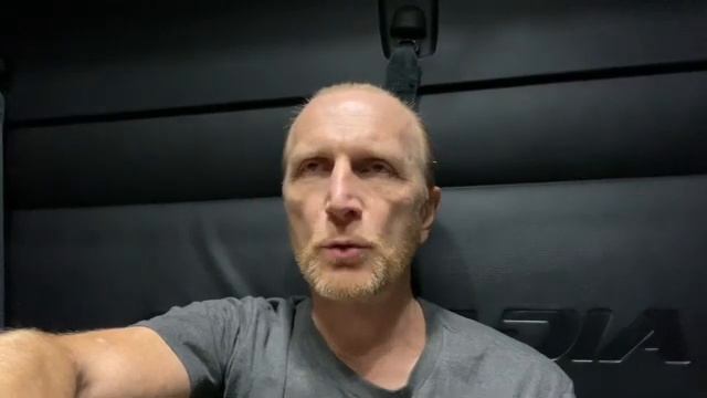 Танцы:сальса, бачата Гоша Величковский и вечеринки 11. 24.12.23 смотреть онлайн