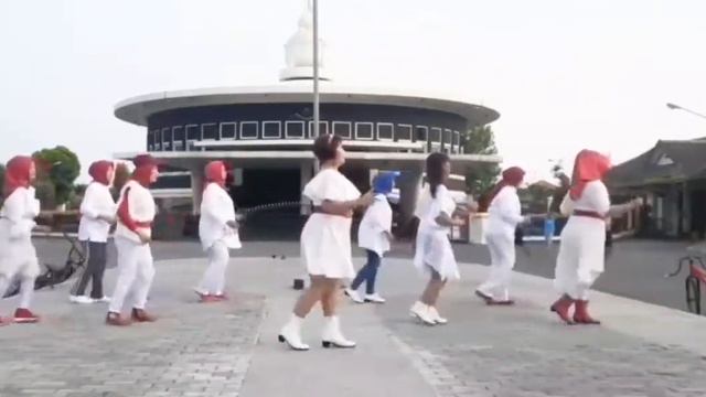 TERI MERI // LINE DANCE // CHOREO BY SOFYAN ANAS смотреть онлайн