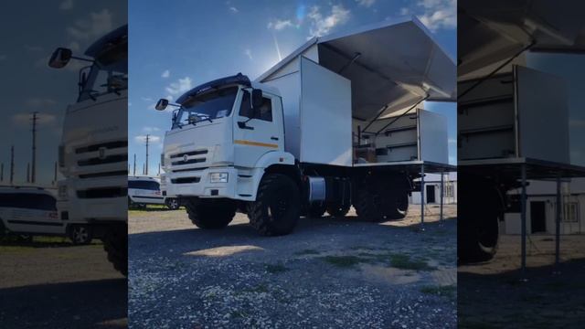 Мобильный автоклуб на базе полноприводного КАМАЗ-43118