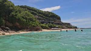 Пляж меласти (Бали)