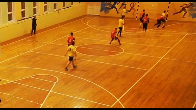 Обзор 12 тура NEW TIME Чемпионат г. Гомеля по футзалу 22/23 КАШТАН-АГАТ 5-5 (2-2) 18 января 2023 г. смотреть онлайн