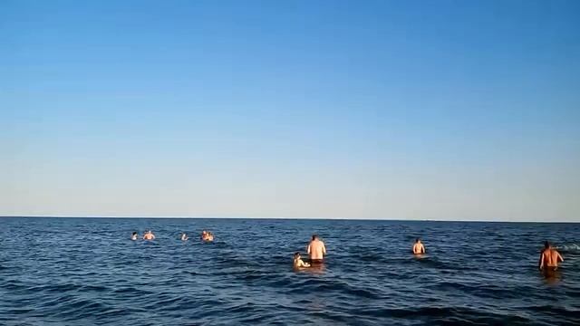 Вечернее Азовское море смотреть онлайн