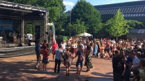 Auftritt von Salsa Rueda in campus festival 2018 an der Uni-Oldenburg.