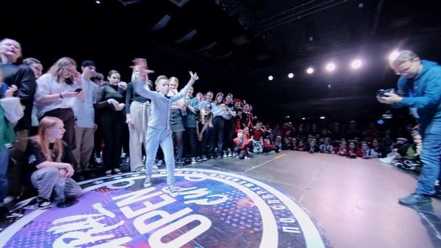 Волкова Даша vs Надпорожский Мирослав | FINAL | WAACKING BEG | UOC 2022 смотреть онлайн