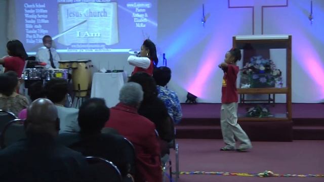 Break Every Chain (Tasha Cobbs)- Flowers for Jesus praise dancer смотреть онлайн