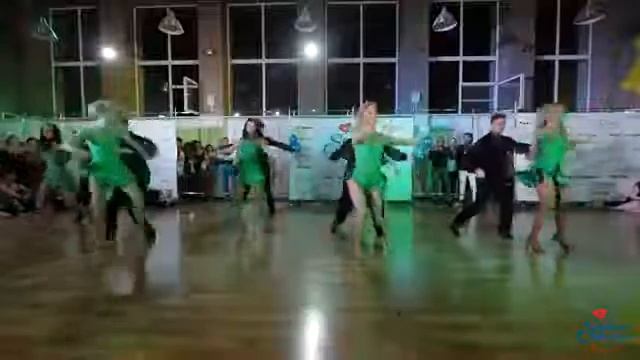 Salsa-show, Siberian Mambo Project (Денис Абраменков и Марина Старостина) @ Salsa Cubana Novosibirs смотреть онлайн