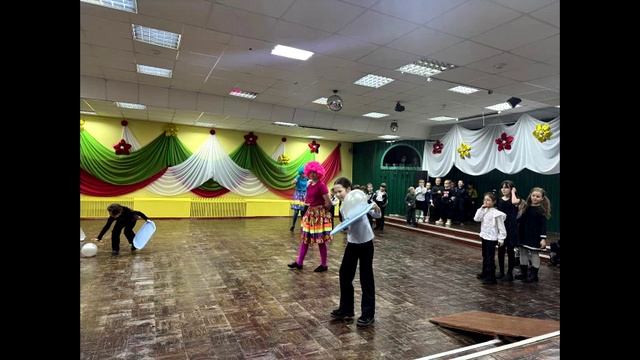 Театрализованная игровая программа "В гостях у Мусорины Кислоткиной" смотреть онлайн