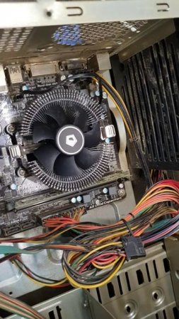клиент сам заменл охлаждение. the client replaced the cooling system himself