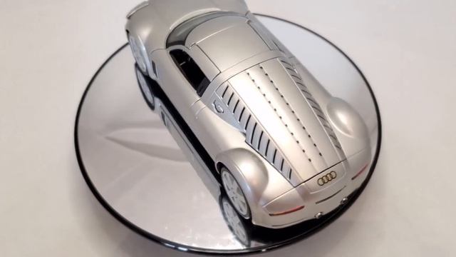 Maisto Audi Supersportwagen Rosemeyer Silver Concept Car смотреть онлайн