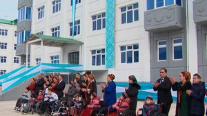 Жители Ашхабада получили ключи от новых квартир