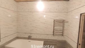Закончена отделка ванной комнаты плиткой в коттедже города Краснодара стоимость работ 110.000 рубле