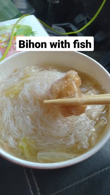 rice noodle soup with deep fried fish смотреть онлайн