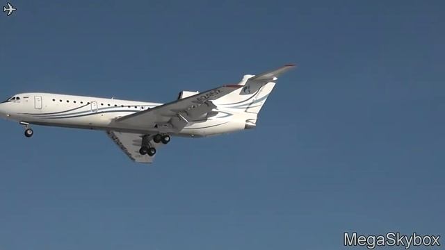 Yakovlev Yak-42D RA-42452 Gazpromavia landing at Moscow-Vnukovo (VKO/UUWW)