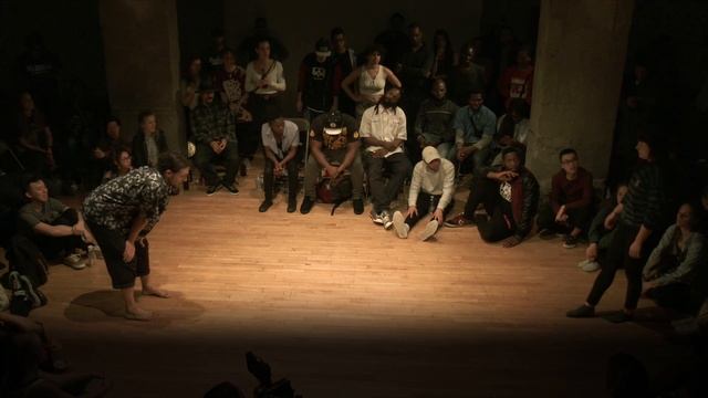 Creative Boost - Waacking Final battle - Jean Benoit vs Nebulous смотреть онлайн