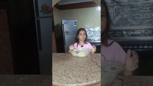 طريقة عمل الدونتس مع دانا How to make donuts with Dana смотреть онлайн