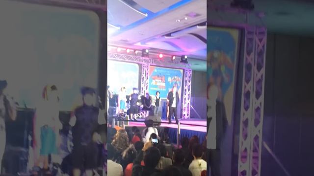 Vertical Video Recording Syndrome Level: OVER 9000!!! смотреть онлайн