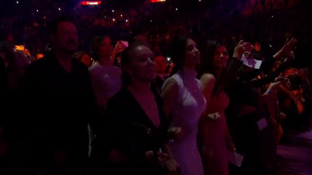 Gente de Zona - Traidora (Salsa Version) (Premio Lo Nuestro 2016) ft. Marc Anthony смотреть онлайн