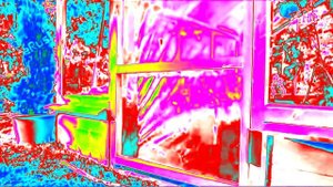 Аdvertising  Реклама Китикет Kitekat   Борис поймал пчелу In Helium Clearer