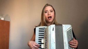 Padam, padam - Accordion Cover, Annie Sherman
