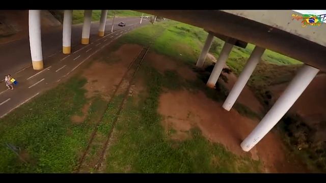 Voando Drone FPV Analógico em 2021 ? смотреть онлайн