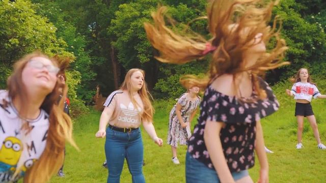 Shadazzle Squad FUN in the SUN 💜 смотреть онлайн