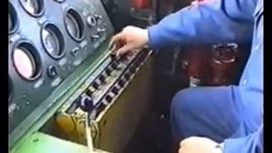 ВЛ80с Подъем токоприемника и включение ГВ при разряженных АБ