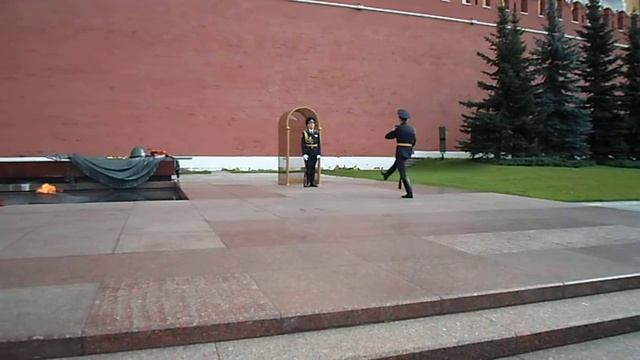 Смена караула на Красной площади. Вечный огонь. Видео. 2 смотреть онлайн