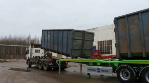 Загон контейнера с помощью системы мультилифт на полуприцеп