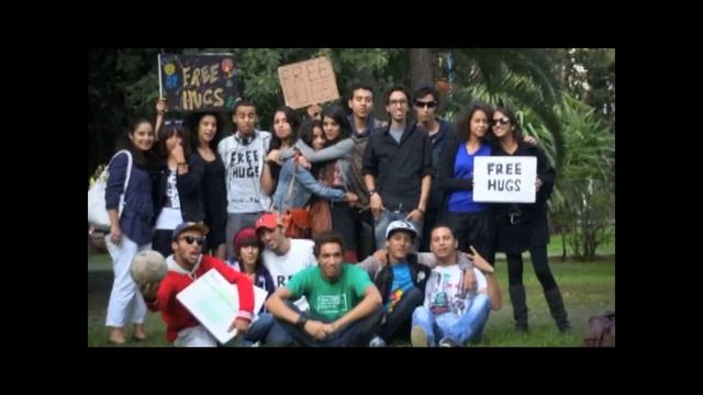 Free hugs Casablanca 2010 смотреть онлайн