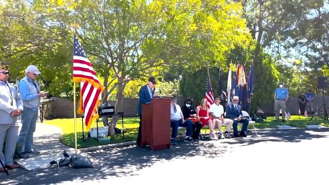 Vietnam Veteran Army Sketch Artist Jim Hardy speaks at Memorial Day Vacaville CA 30MAY2022