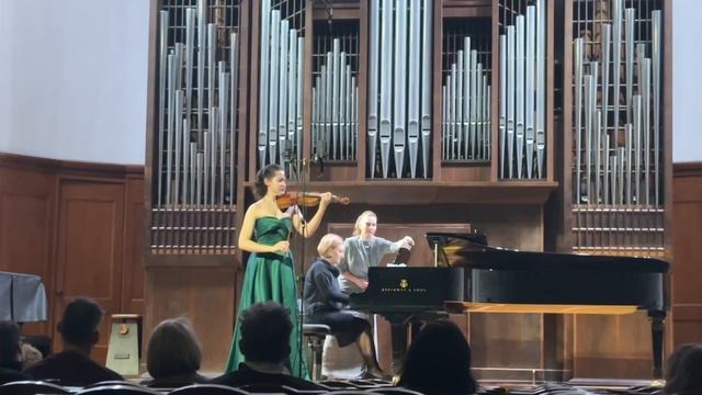 Дебюсси "Прекрасный вечер" смотреть онлайн