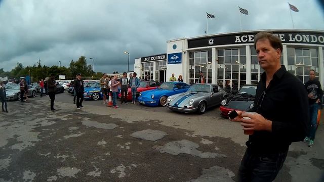 Ace Cafe Porsche Night with Magnus Walker (May 2017) смотреть онлайн