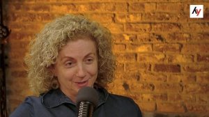 Лена Крейндлина — о закулисье театра "Гешер"