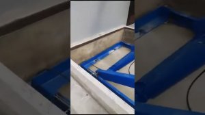 Гидравлический подъемный стол ножничный (монтаж ножничного подъемника на 6000 кг /6 тонн/)