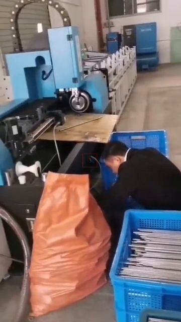 [LX Laser]лазерная резка круглых труб для холодильных труб в мастерской нашего клиента LX-FL40F