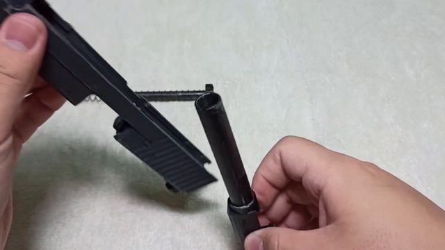 P226 Field and Slide disassembly Sig Sauer Airsoft смотреть онлайн