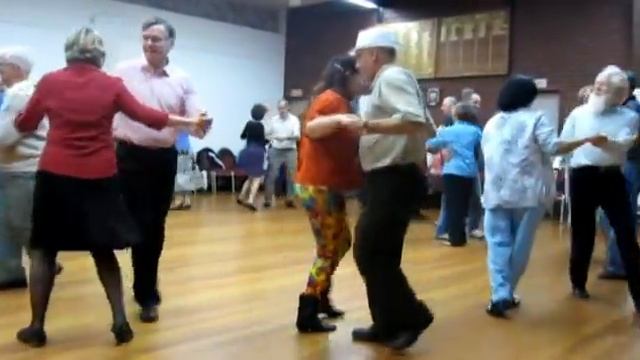 Victorian Folk Music Club - May 2013 Dance смотреть онлайн