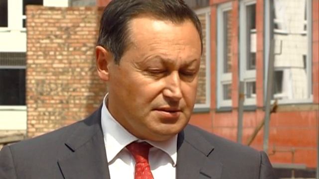 Мэр Красноярска про обвинение в подкупе депутатов горсовета смотреть онлайн