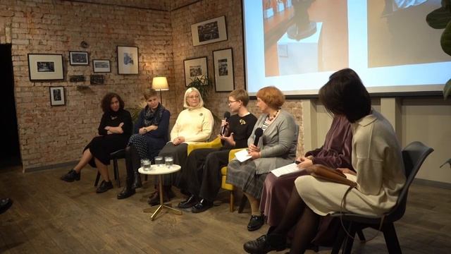 Круглый стол и открытие выставки "В мастерской Елизаветы Серых" смотреть онлайн