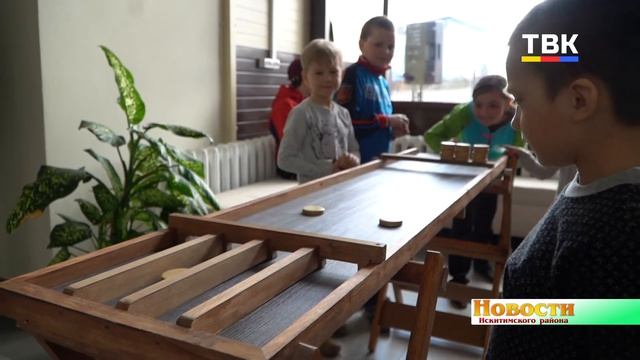 Колобок докатился до Шадрино. Линёвский кукольный театр общества инвалидов дал выездной спектакль