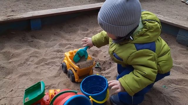 Vlog 15.04.2022. Накупила всякой всячины для Льва//Маленький стесняшка во дворе🥰
