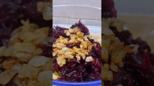 Вкусный и полезный салат со свёклой