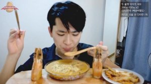 킹블랙타이거 새우 + 진라면 Mukbang : King Black Tiger Shrimp + Jin Ramen Noodles Eating Show