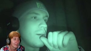 БАБУШКА СМОТРИТ ИСПЫТАЛ СОННЫЙ ПАРАЛИЧ на СЕБЕ! Страшный ЭКСПЕРИМЕНТ // Реакция на Дима Масленников