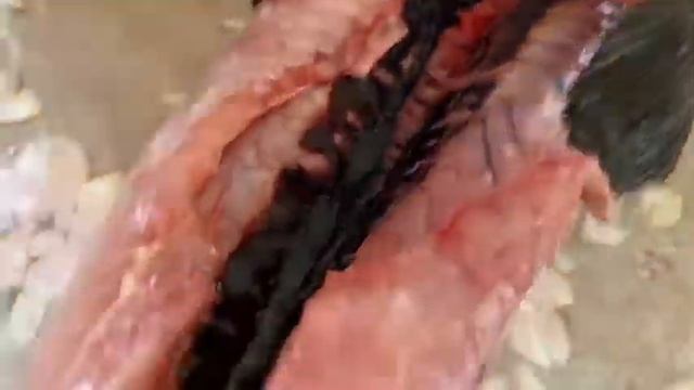 Жаренная рыба с хрустящей корочкой смотреть онлайн