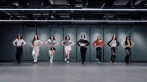 Hearts2Hearts "The Chase" Dance Practice