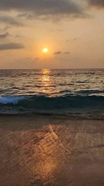 медитация на уход негативного #коуч #психолог #мышление #медитации #океан #стихии смотреть онлайн