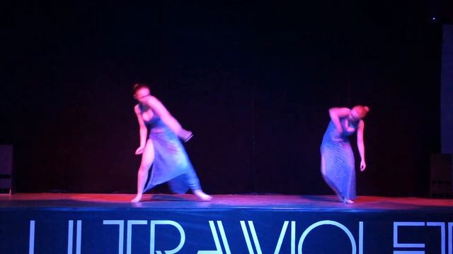 Modern jazz dance collective at Ultraviolet festДжаз-модерн студия на шоу Ультрафиолет