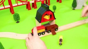 Различные игрушечные машинки для детей